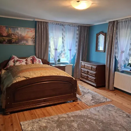 Dom Na Zaciszu Holiday home